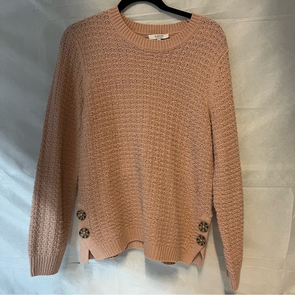 b.young Loose Knit Mara Long Sleeve Top sweater with side button detail large - Picture 3 of 10